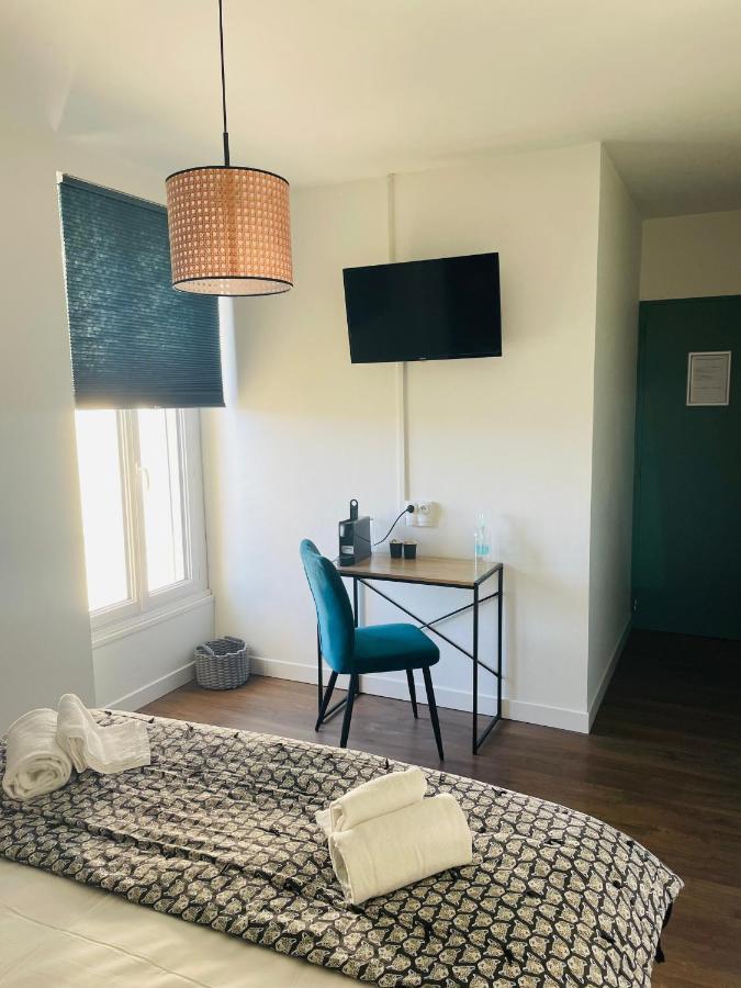 Logis Paul Massy Bed & Breakfast Meschers-sur-Gironde Exterior foto